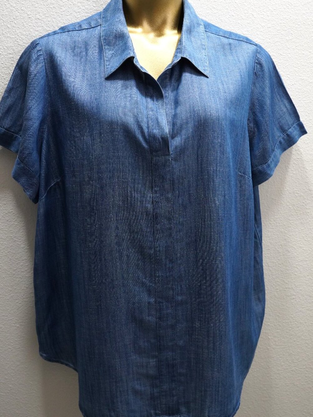 J. Jill Demin Blue Chambrey V-Neck Tunic size 2X